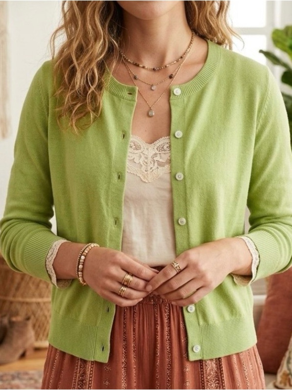 Old Navy Green Crewneck Button-Front Cardigan Size Medium